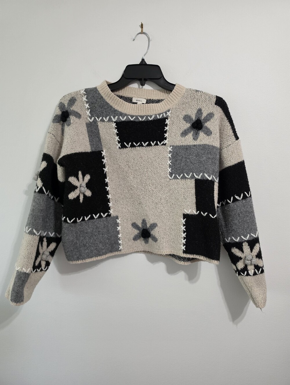 138. Vintage Debut Floral Sweater